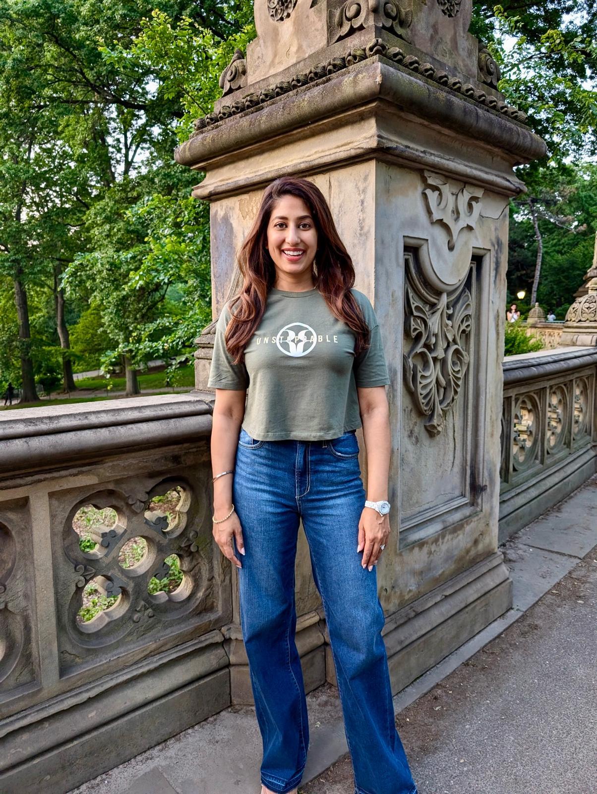Unstoppable Crop Tee Earthy Green Olive [Teens/Adults]
